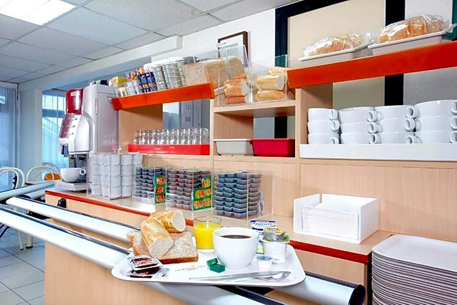 Hotel Premiere Classe Niort Est - La Creche