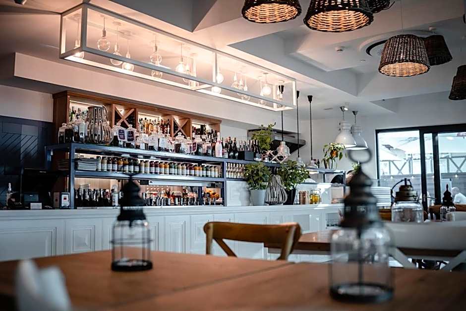 Hotel Szerokie Wody Sea & Sand Ustka