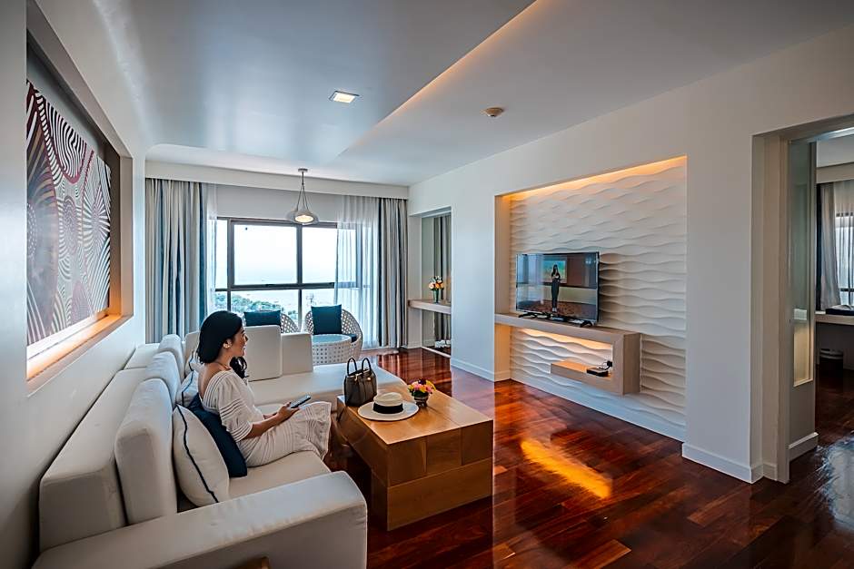 Photo 1 of 4 of Honeymoon Suite