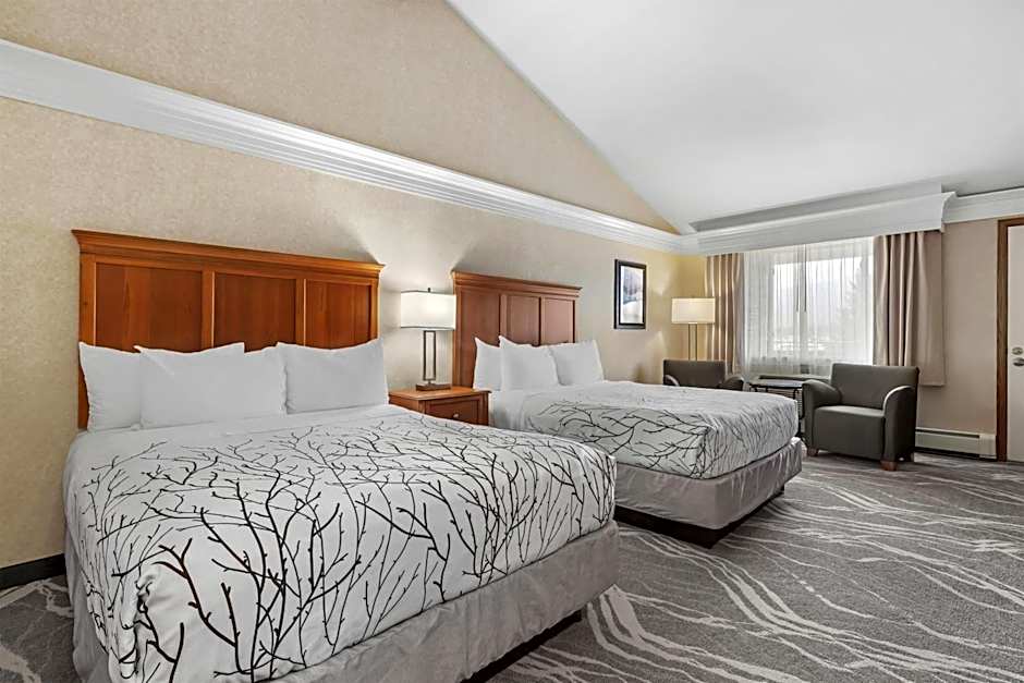 Best Western Plus Silver Saddle Inn