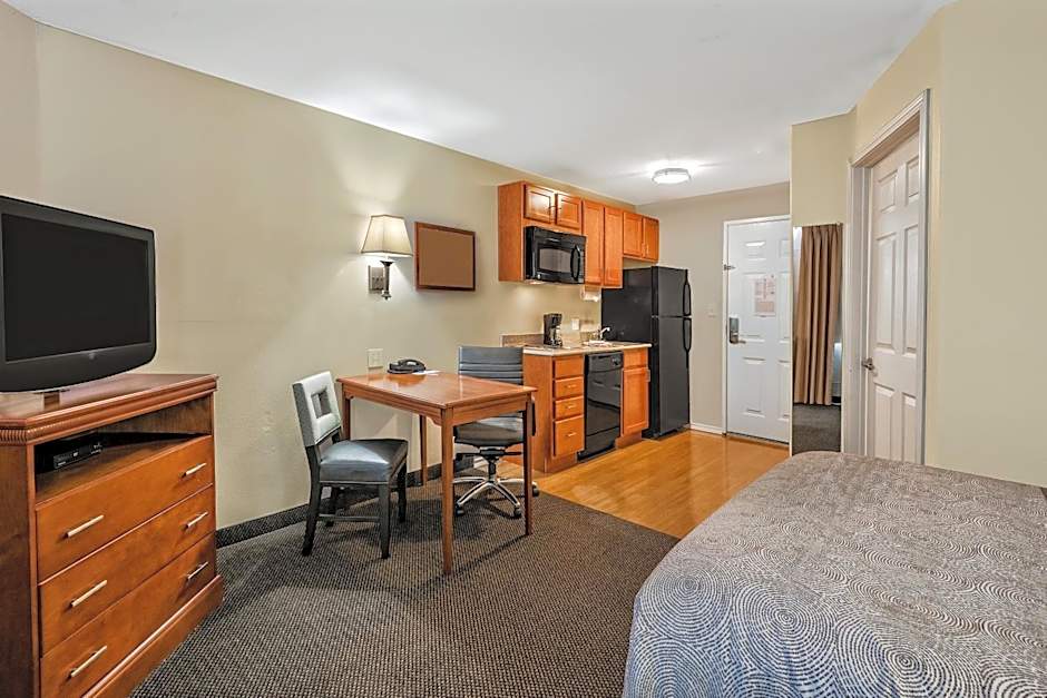 Candlewood Suites Galveston By IHG