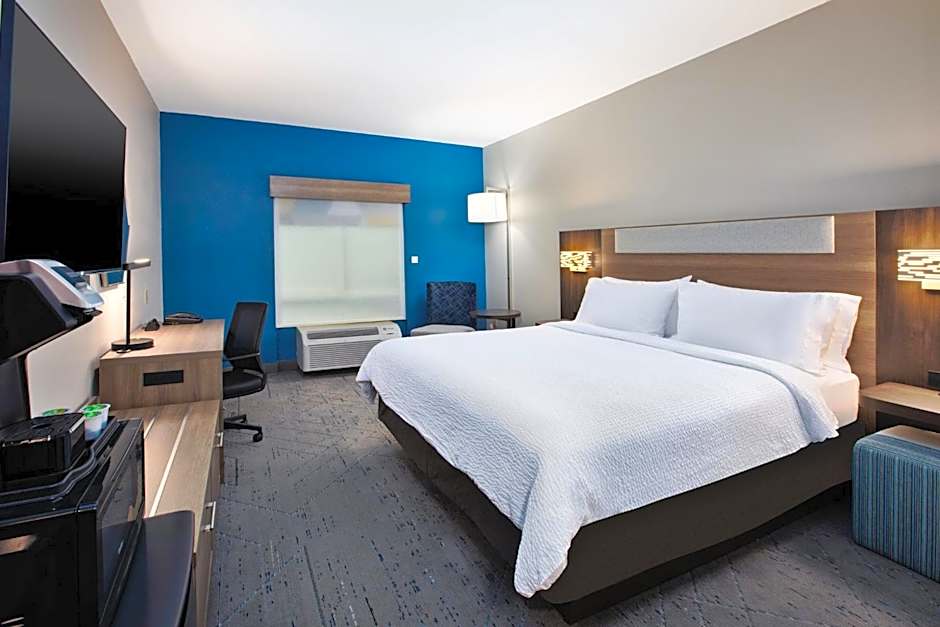 Holiday Inn Express Hotel & Suites - Sumter By IHG
