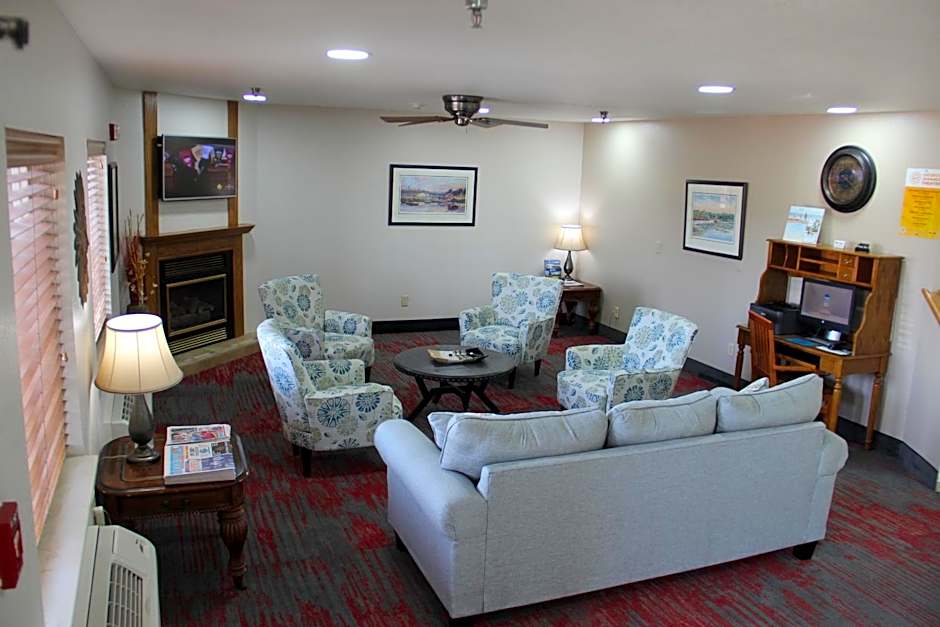 Ramada by Wyndham Spirit Lake/Okoboji