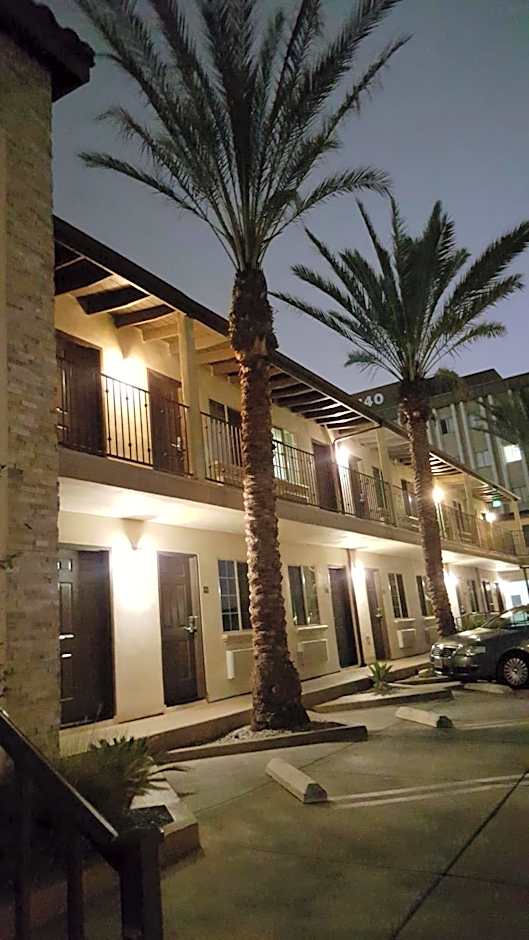 Tuscan Garden Inn