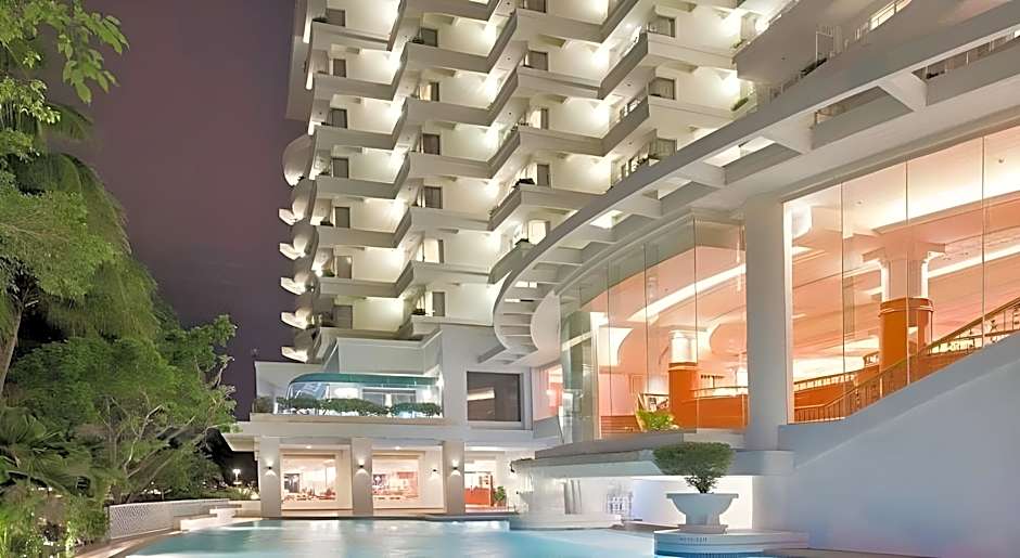 Dorsett Grand Labuan