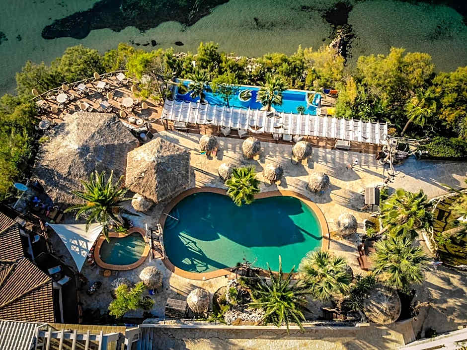 Gloria Maris Hotel Suites and Villas