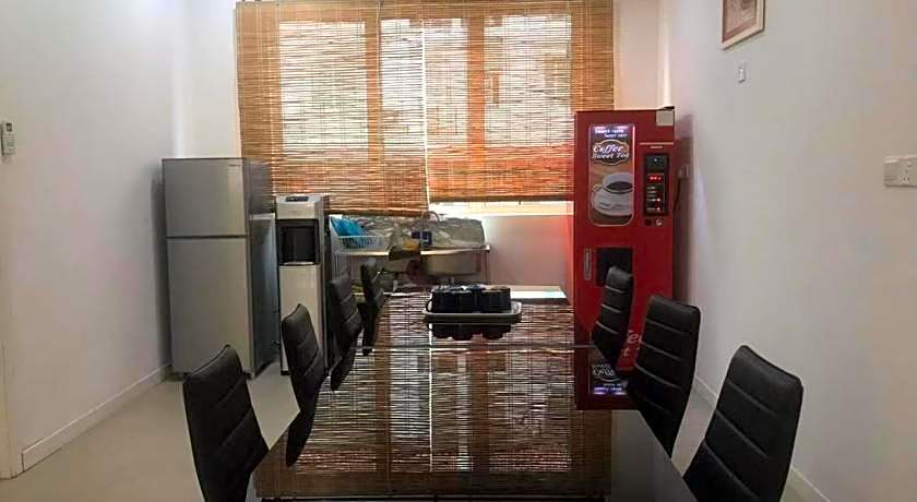 Island Hostel Bayan Lepas