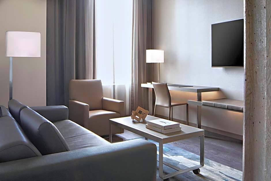 AC Hotel by Marriott Grand Rapids Downtown