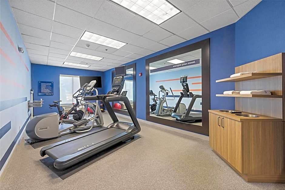 Hampton Inn By Hilton And Suites Madera