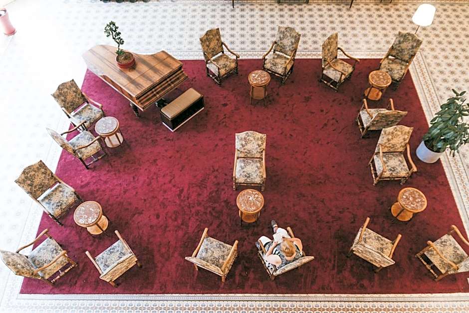 Terres de France - Appart'Hotel le Splendid