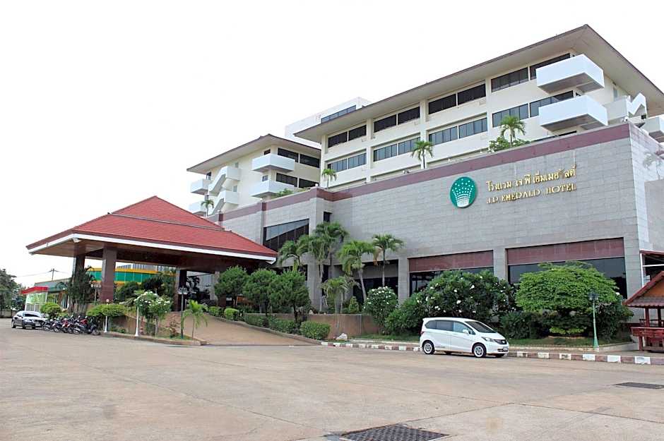 Jp Emerald Hotel