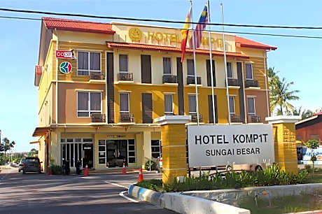 HOTEL KOMP1T