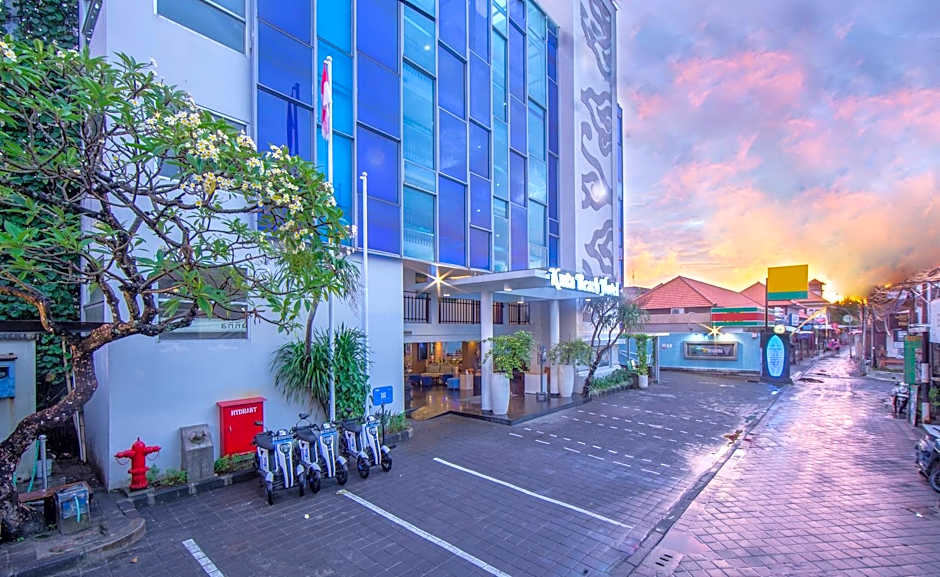 Kuta Beach Hotel
