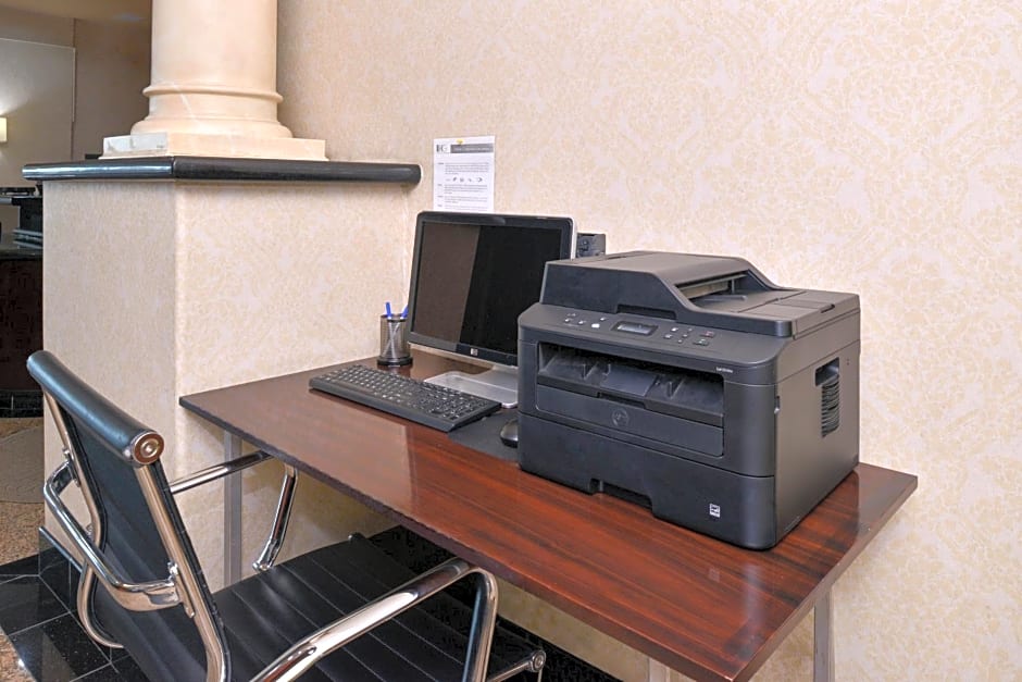 Holiday Inn Express Hotel & Suites El Centro, an IHG Hotel