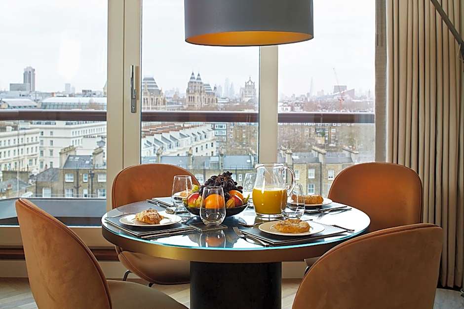 Cheval Gloucester Park at Kensington