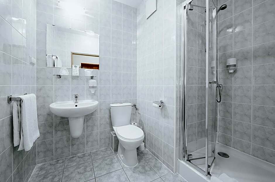 Sangate Hotel Airport