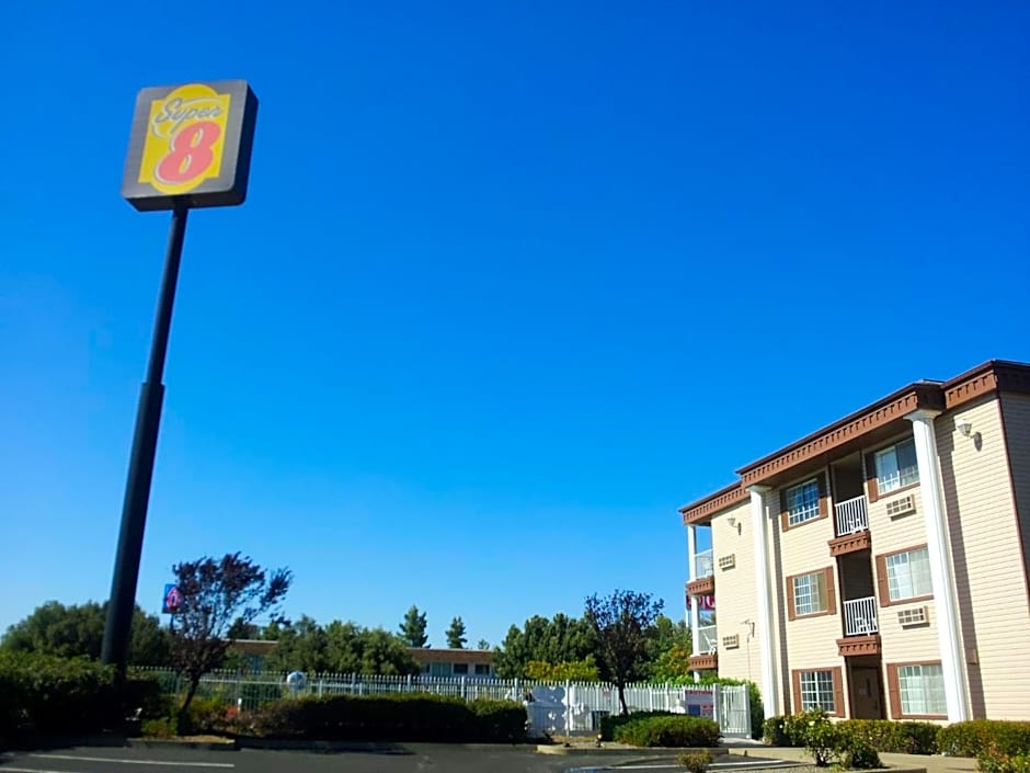 Super 8 by Wyndham Oroville