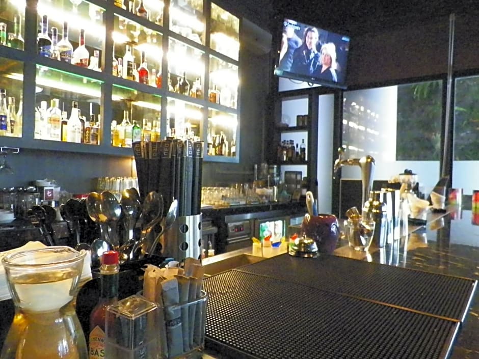 Neo Hotel Melawai by ASTON