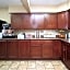 New Victorian Inn & Suites Kearney