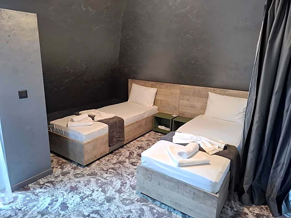 RCR Einstein studios 2