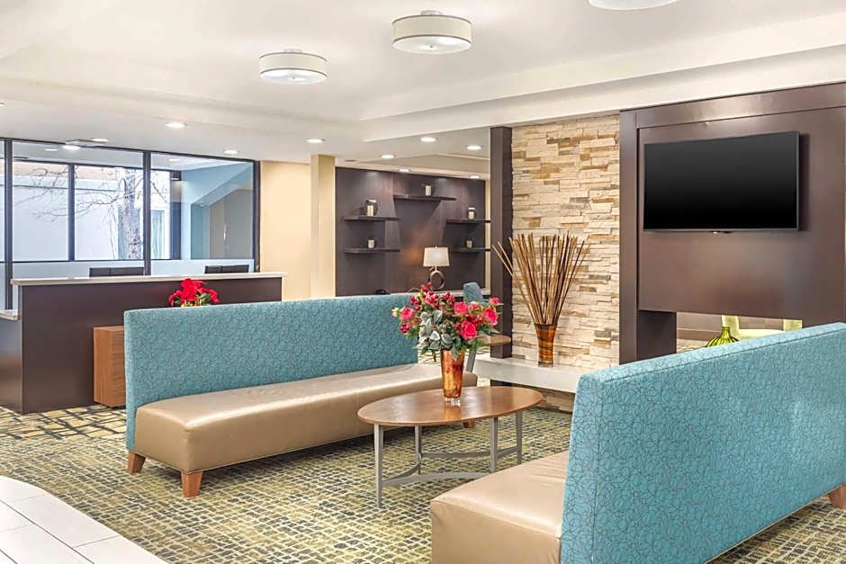 Best Western Plus New Englander