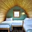 Iona Pods