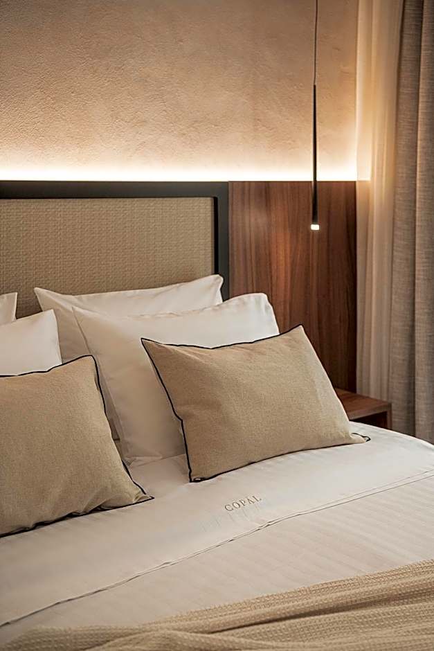 Copal Simple Staying