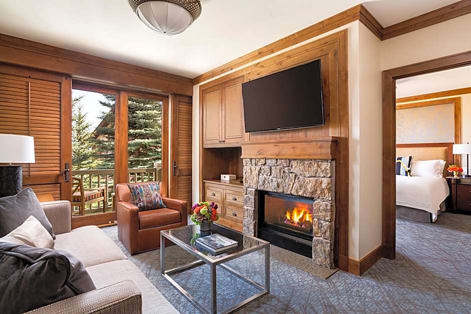 Photo 1 of 2 of Resort View One Bedroom Suite
