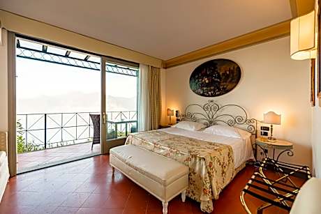 Double Room with Lake View