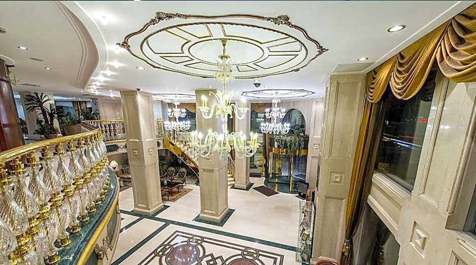 Akar International Hotel