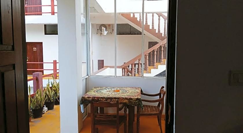 Hotel Vacanza - Mirissa