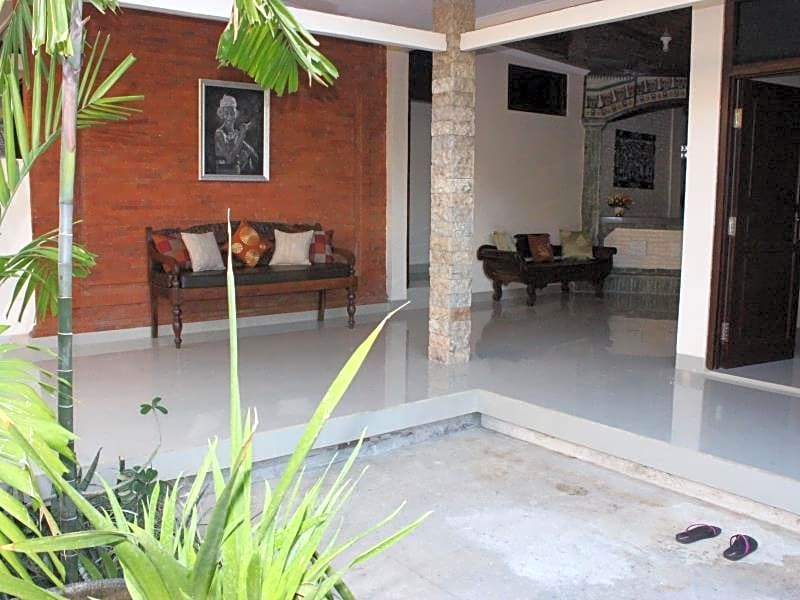 Blanjong Homestay