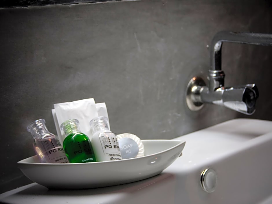 De Poem Loft Boutique Residence