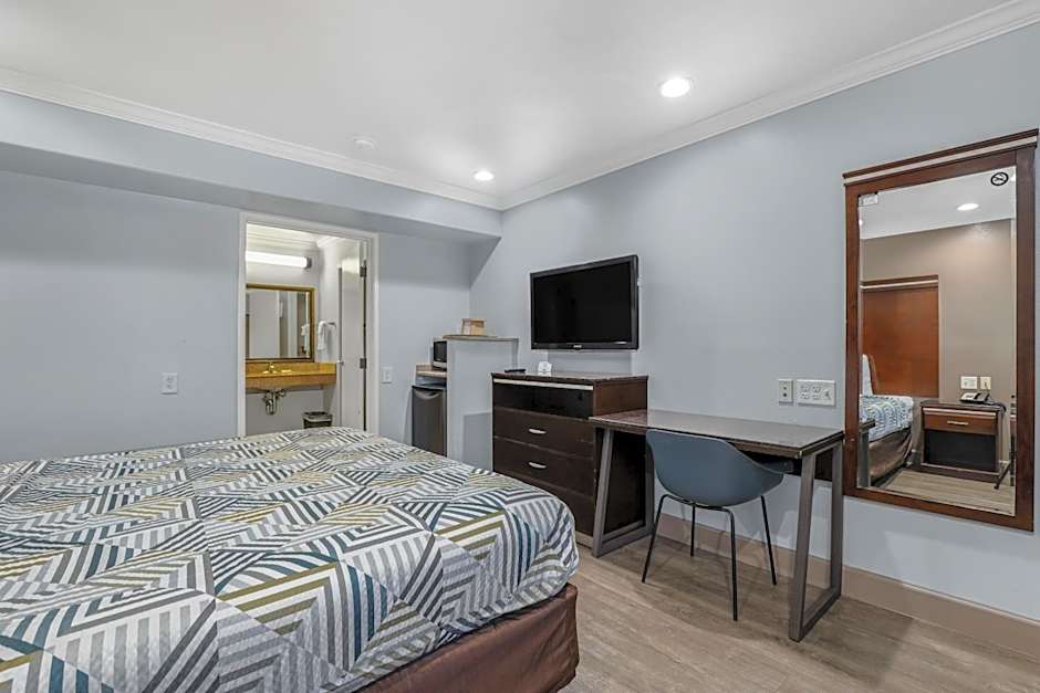 Motel 6 Carlsbad, Ca- North