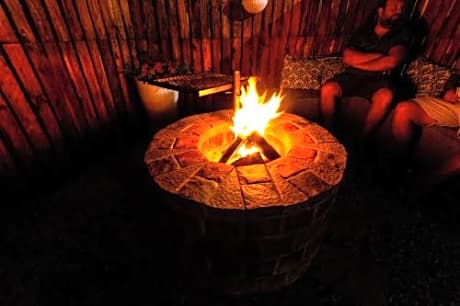 Family Room with Patio (2 Adults + 2 Children)