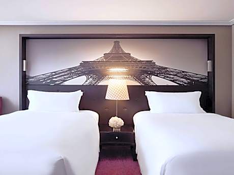 LUXURY ROOM Two Double Beds, High Floor