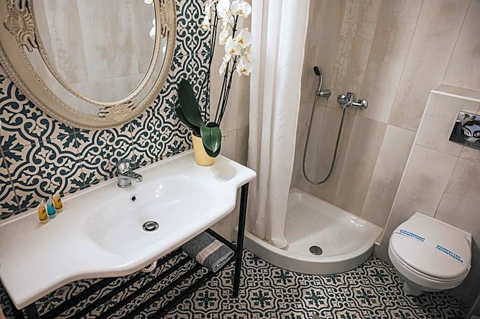 Parthenon Art Executive Wing