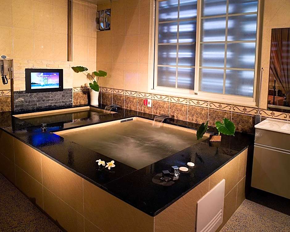 Longmun Hotspring New Taipei City Homestay No. 011