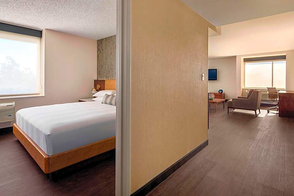 Fullerton Marriott At California State University