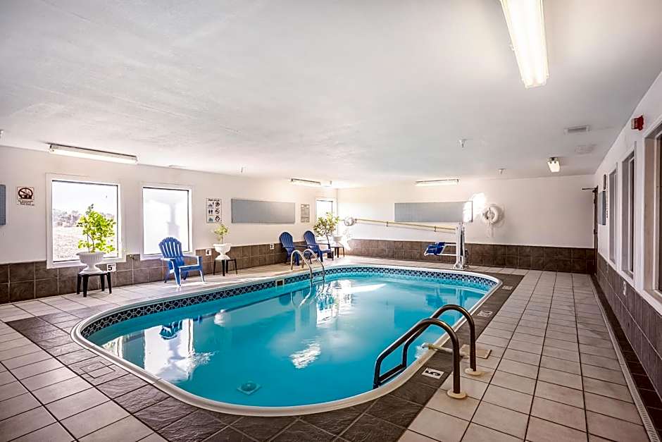 Super 8 by Wyndham Galesburg