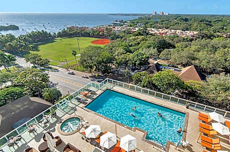 Private Residences at Hotel Arya by SoFLA Vacations