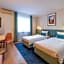 Hotel H12