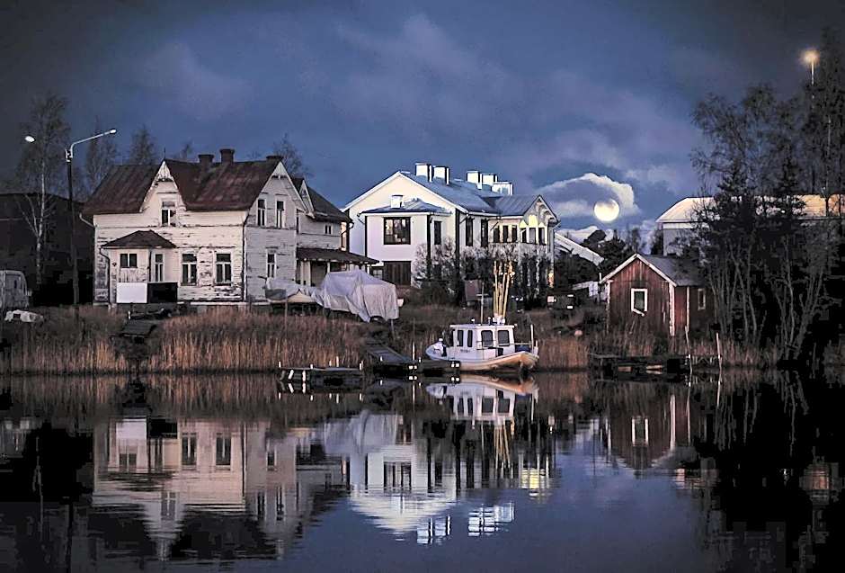 Matkustajakoti Ykspihlaja