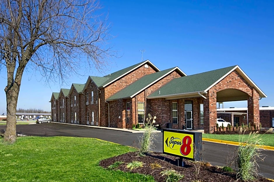 Super 8 by Wyndham Stafford/Springfield Area