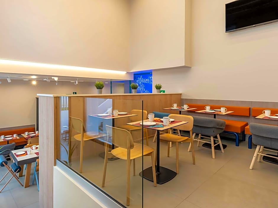 ibis budget Valencia Centro Puerto