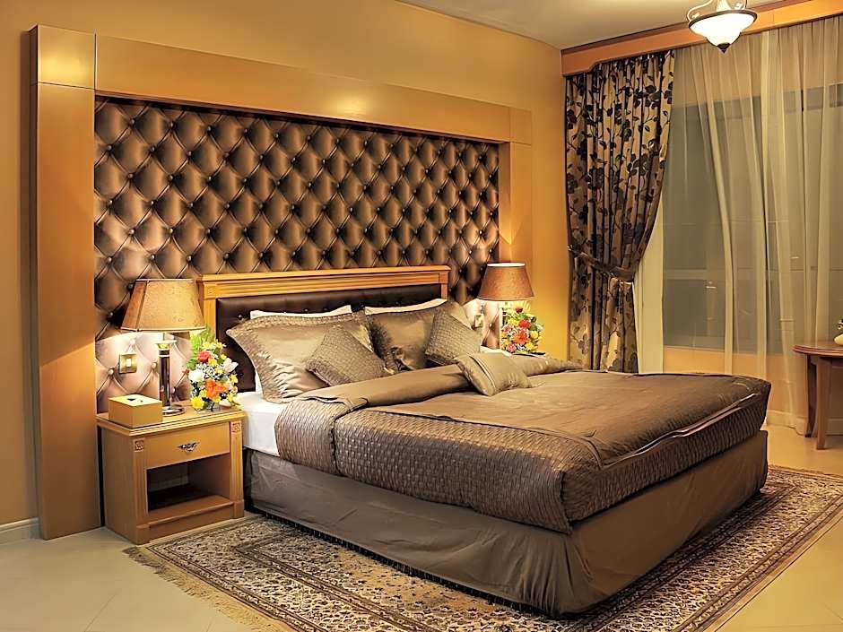 Deira Suites Deluxe Hotel Suites