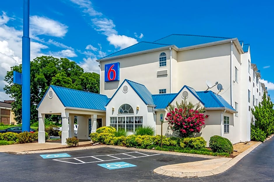 Motel 6 Chattanooga Downtown