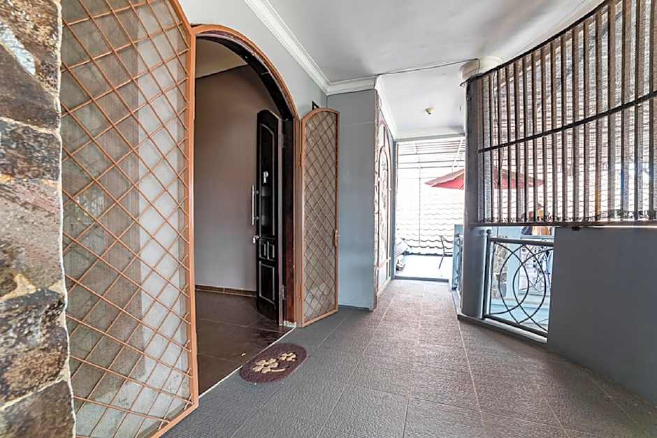 RedDoorz Syariah near RRI Malang