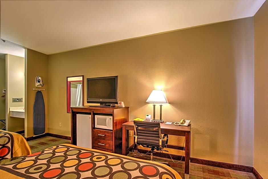 Photo 1 of 8 of 2 Queen Beds