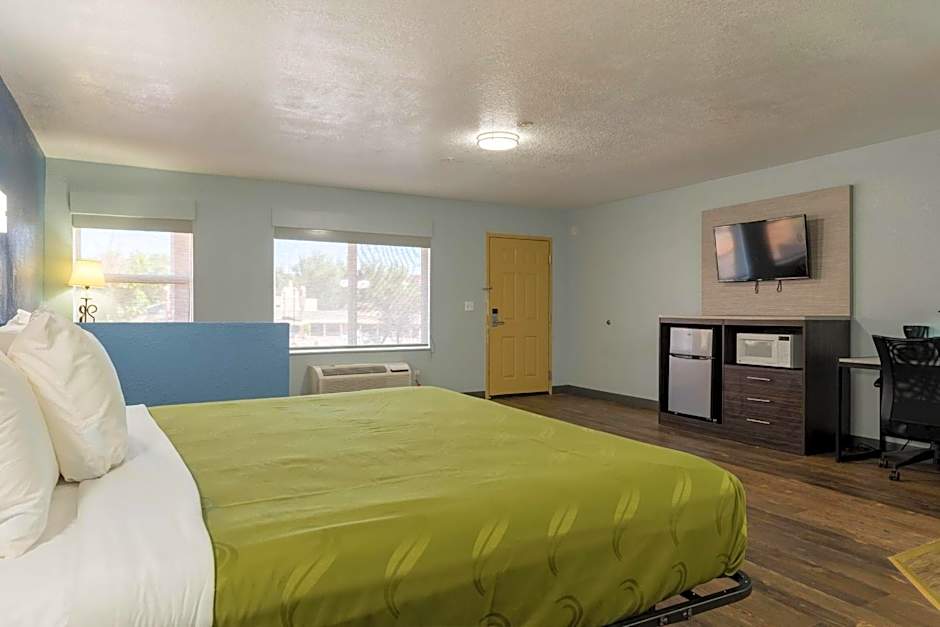 Quality Inn & Suites Manitou Springs At Pikes Peak